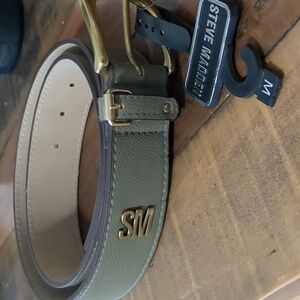 Steve Madden Olive + Gold with Pin Mount Logo Belt Size Medium Nwt ❤️